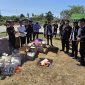 Polres Bolmut memusnahkan ratusan liter cap tikus dan ratusan butir obat keras hasil operasi kepolisian saat peringatan Hari Bhayangkara ke-80.(Foto: bob*)