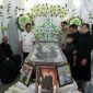 Kapolda Sulut Irjen Pol Roycke Langie saat mengunjungi rumah duka Briptu Excel Mamuli di Desa Kakas, Minahasa.(Foto: dok*)