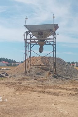 Batching Plant Proyek RSUD Bolmut Diduga Tanpa Dokumen Lingkungan